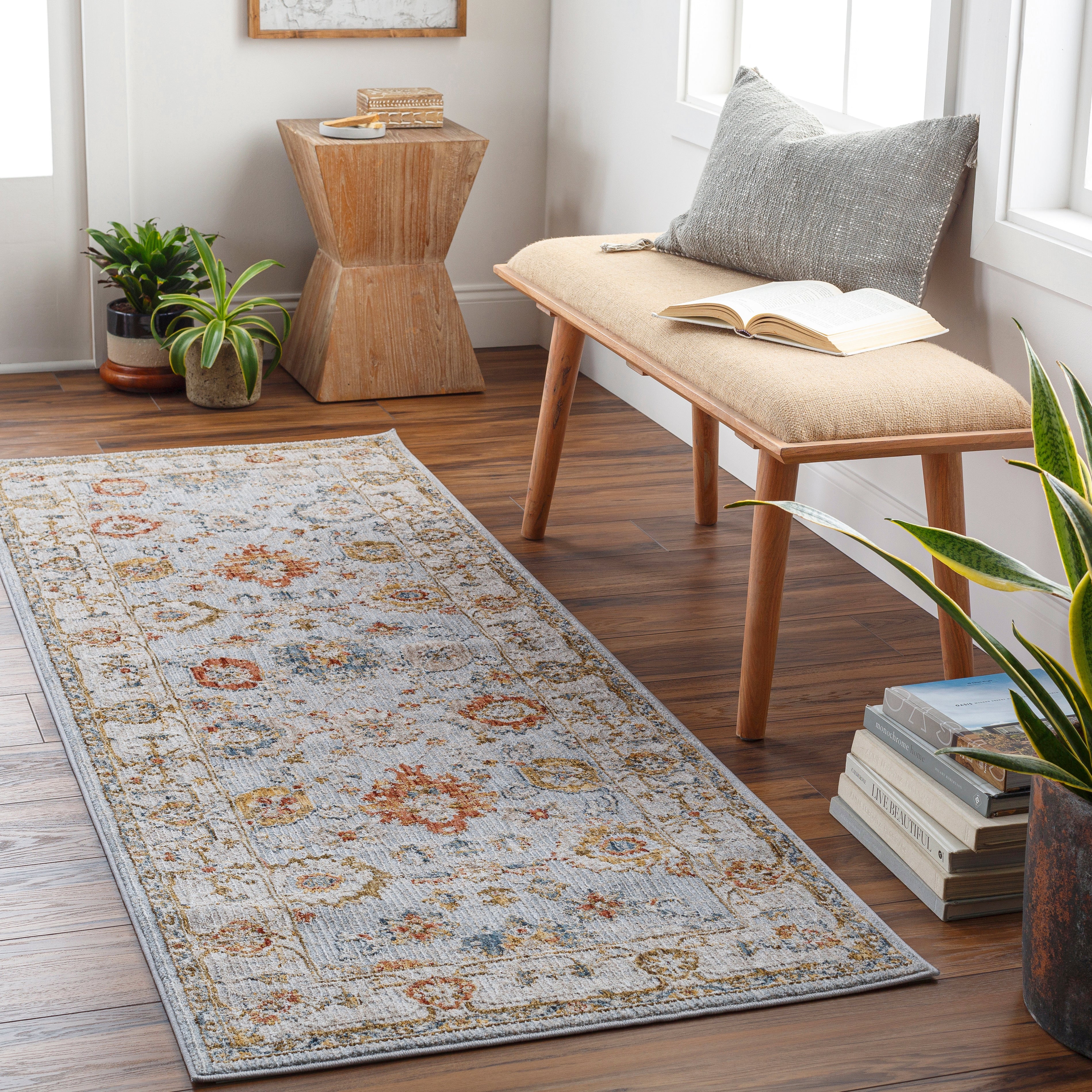 Surya Reina REN-2306 Rug