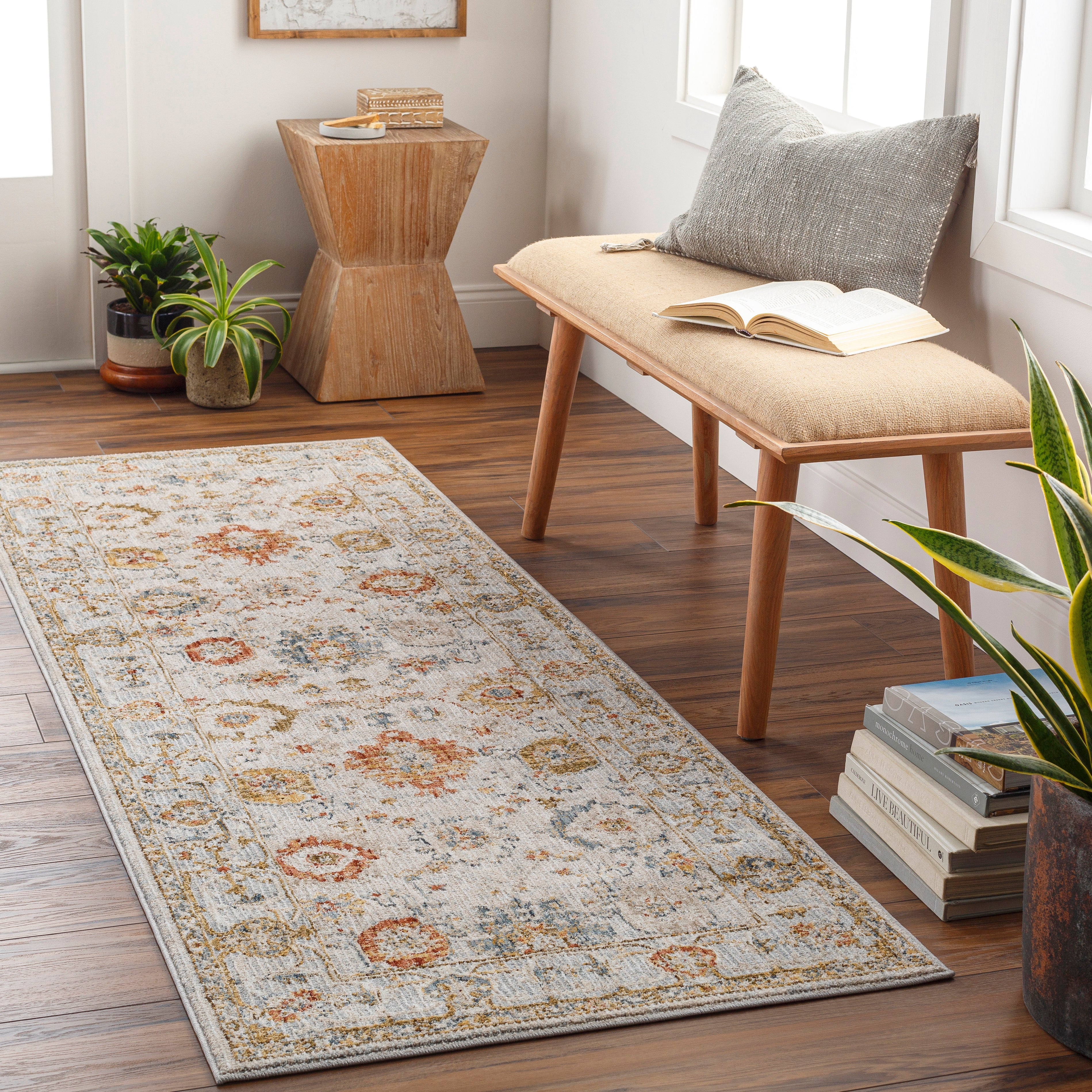 Surya Reina REN-2309 Rug